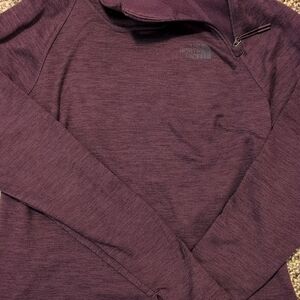 North Face Women's Deep Purple Quarter-Zip